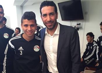 محمد محمود يروي تفاصيل بداية احترافه كرة القدم ويستشهد بـ أبو تريكة