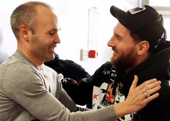 إنييستا افتقد برشلونة وشارة القيادة حافز كبير لميسي