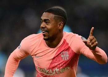 مالكوم يتلقى عرض ا من البريميرليج