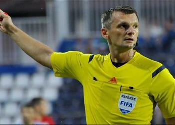 عصام عبدالفتاح انتظروا مباراة عالمية بين الأهلي وبيراميدز بسبب الحكم الصربي