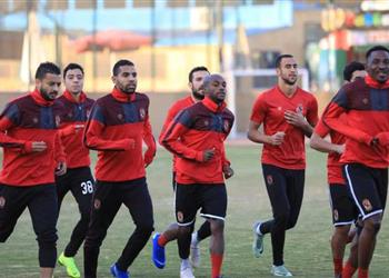 اتحاد الكرة يعلن عن اللاعبين المقيدين من الأهلي وبيراميدز قبل المباراة المرتقبة