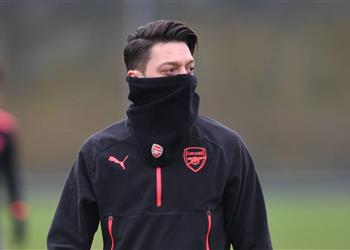 آرسنال يحدد موعد حسم مستقبل أوزيل