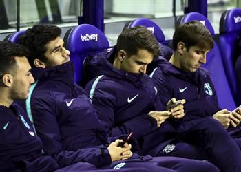 موندو ديبورتيفو ضحية فالفيردي ينتظر قرار برشلونة حول مستقبله