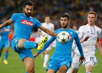 تشيلسي وأتلتيكو مدريد يتصارعان على مدافع نابولي