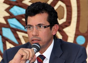 أشرف صبحي سأبحث ملف توقف قنوات بي إن سبورت في مصر وأتمنى فوز صلاح بالأفضل في إفريقيا