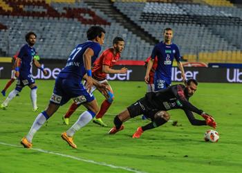 مدافع سموحة يعلق عبر بطولات على طرده أمام الأهلي ويصرح خسرنا بخطأ ساذج