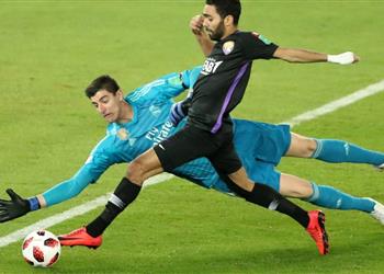 حسين الشحات يروي فتراته الصعبة بدموعه نمت بدون طعام وعلى البلاط لعدم امتلاكي المال