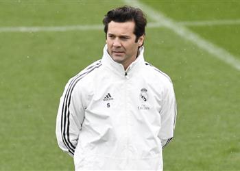 إذاعة إسبانية رغم النتائج السيئة سولاري يستمر حتى نهاية الموسم مع ريال مدريد