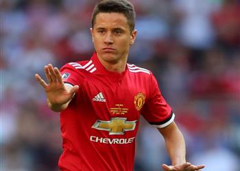 سولشاير يقنع هيريرا بالبقاء في مانشستر يونايتد