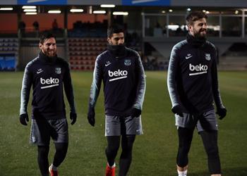 فالفيردي يستبعد 6 نجوم من قائمة برشلونة لمواجهة ليفانتي