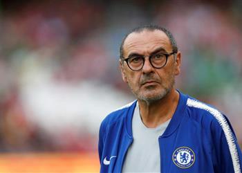 لاعب كالياري يحطم آمال تشيلسي