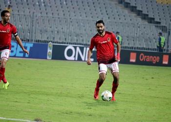 الإصابات تتوالى هشام محمد يغادر مباراة الأهلي وفيتا كلوب