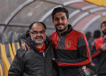 أيمن أشرف عن طبيب الأهلي أحسن دكتور في مصر