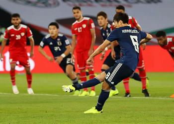 بالفيديو اليابان تفوز على عمان بصعوبة في أمم آسيا