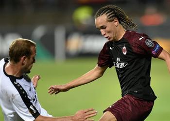 ميلان يعرض لاكسالت للبيع لخطف هدف ريال مدريد