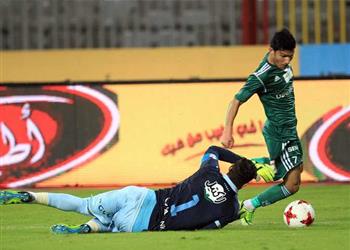 إسلام عيسى يتحدث عن حقيقة عرض بيراميدز