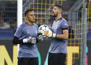 صحفي إسباني حارس ريال مدريد البديل يغيب عن التدريبات لاقترابه من الرحيل