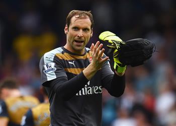 رسمي ا بيتر تشيك يعلن موعد اعتزاله كرة القدم