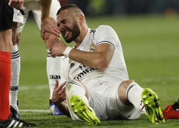 ماركا تكشف حالة بنزيما الطبية وتصدم ريال مدريد