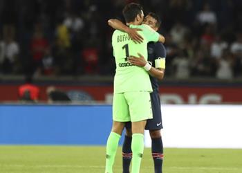 تياجو سيلفا بوفون يستحق التتويج بدوري الأبطال