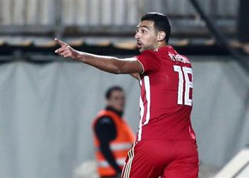 احمد حسن كوكا يوضح حقيقة رحيله عن أولمبياكوس