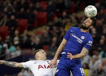 وكيل جيرو يوضح حقيقة تواصله مع برشلونة