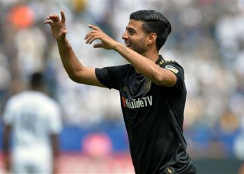 برشلونة يصل لاتفاق مع فيلا ويفاوض صفقة جديدة