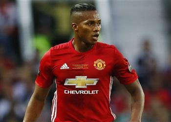 فالنسيا ينوي البقاء في مانشستر يونايتد