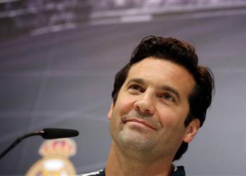 سولاري نريد الفوز على إشبيلية لتقليل الفارق والميركاتو مسألة خاصة بريال مدريد