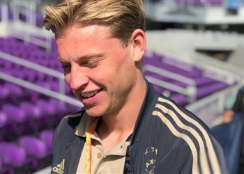 باريس سان جيرمان يرد على زيارة وفد برشلونة لصفقة دي يونج