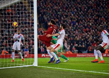 فيديو محمد صلاح يسجل ويصل لهدفه الـ50 بمباراة ليفربول وكريستال بالاس