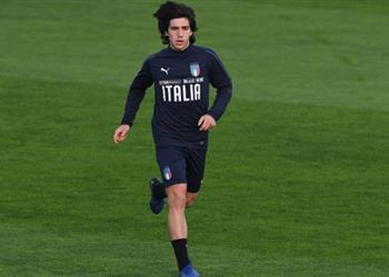 منافسة مشتعلة بين يوفنتوس وإنتر ميلان على بيرلو الجديد