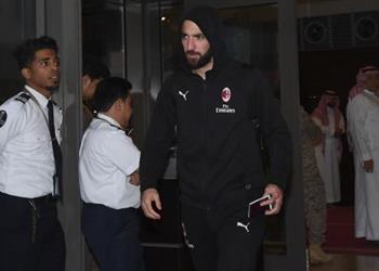 هيجواين ينتقل إلى تشيلسي والإعلان الرسمي خلال ساعات