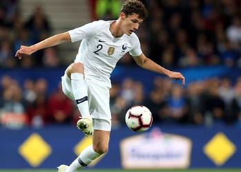 ليكيب بايرن ميونيخ يغير خطته حول صفقة بافارد