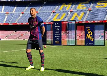 برشلونة يكشف عن قيمة إعارة بواتينج من ساسولو