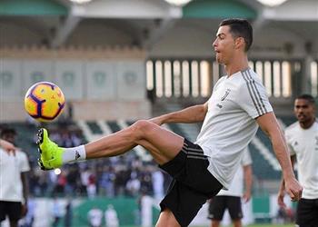 مشجعة ليوفنتوس توجه طلب ا لرونالدو بعدما تسبب في كسر أنفها