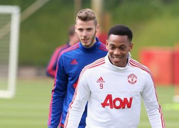 مانشستر يونايتد واثق من تجديد عقد مارسيال ودي خيا