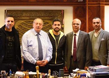 رسمي ا المقاصة يتعاقد مع مدافع النجوم لأربعة مواسم ونصف