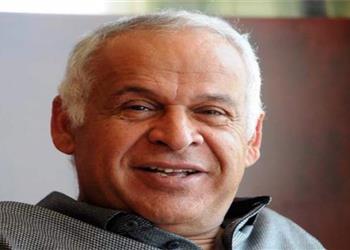 فرج عامر يعلن موعد وصول صفقة سموحة المفاجأة