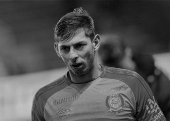 الشرطة تقرر إيقاف البحث عن طائرة سالا وتلم ح لوفاته