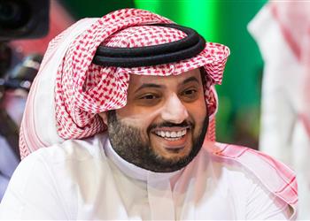 تركي آل الشيخ طلبت لاعبا من الزمالك مقابل ثلاثي بيراميدز ومبلغ مالي