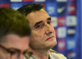 فالفيردي يكشف عن أولويات برشلونة في سوق الانتقالات