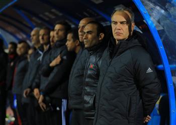 الأهلي يحدد موعد حسم المقعدين الشاغرين في القائمة الإفريقية