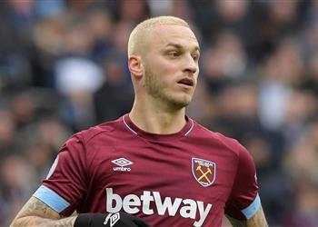 أرناوتوفيتش ي نهي الجدل ويجدد عقده مع وست هام