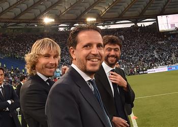 صورة مسربة تكشف خطة يوفنتوس في سوق الانتقالات