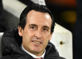 إيمري يرصد لاعب تشيلسي لإنقاذ دفاع آرسنال