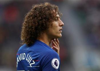 ديفيد لويز يوافق على تجديد عقده مع تشيلسي
