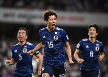 فيديو اليابان تتأهل لنهائي أمم آسيا بثلاثية في شباك إيران