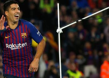 صورة سواريز يؤكد رحيل دينيس عن برشلونة