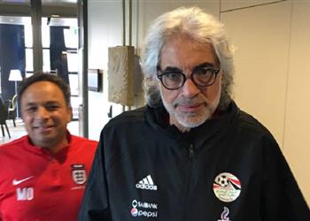 أحمد ناجي يلمح لانضمام حارس جديد في معسكر منتخب مصر